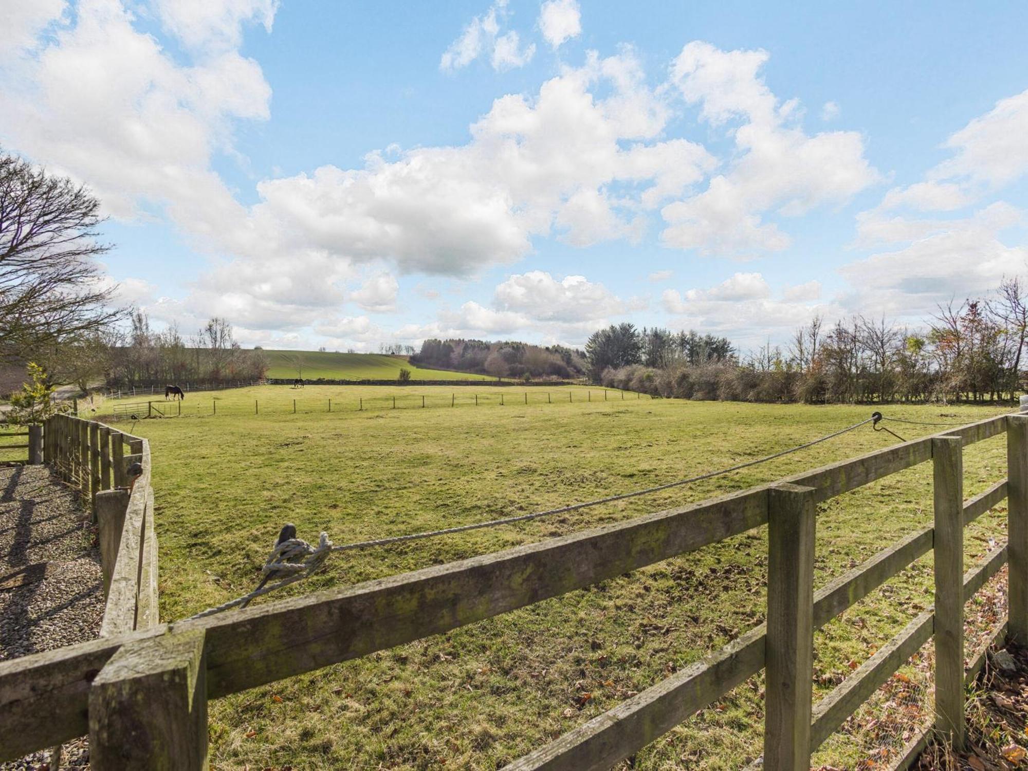 Appletree Cottage Kirkton of Tealing Екстер'єр фото